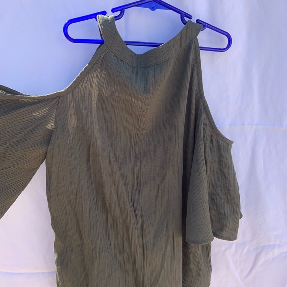 Olive green shirt; open shoulder; size x-small - Picture 3 of 4
